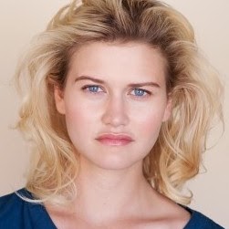 Susan Draper Photo 22