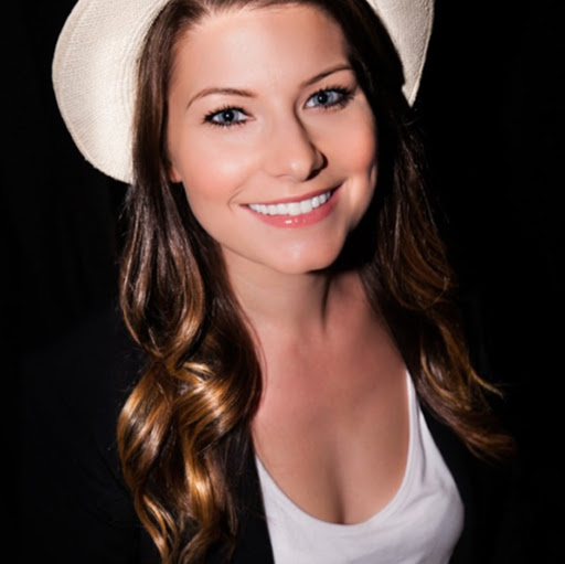 Shana Allen Photo 30