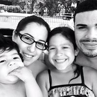 Kelly Vargas Photo 40