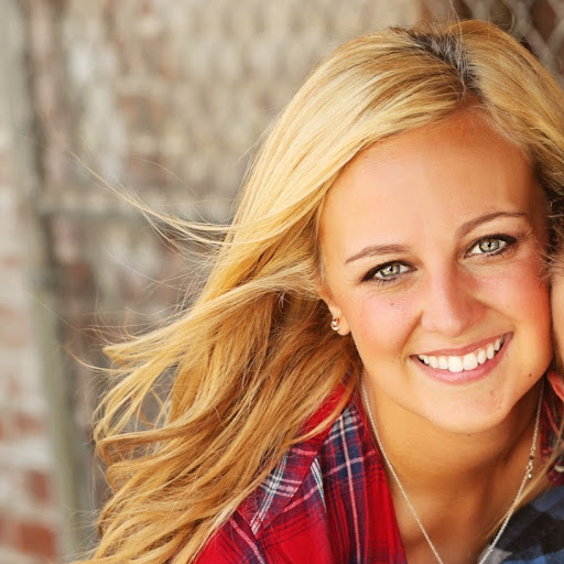 Kristen Waite Photo 25