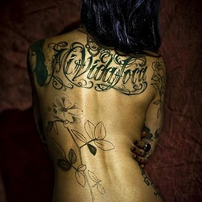Lara Little Photo 7