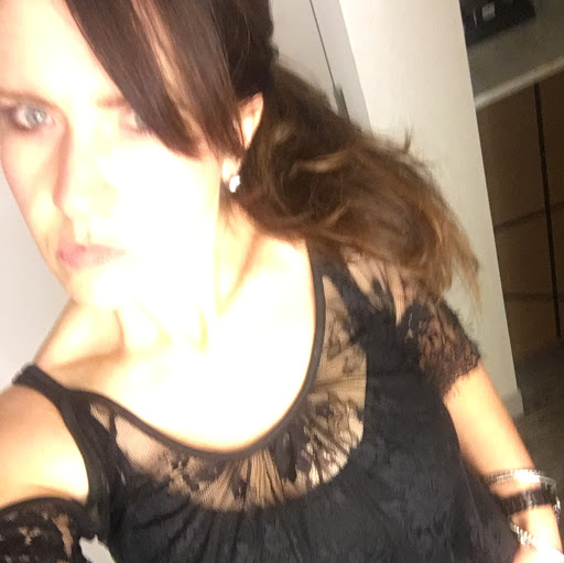 Rebekah Nichols Photo 30