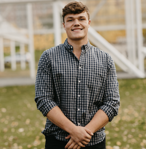 Jeremiah Lucas Photo 32