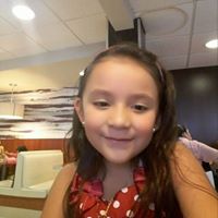 Belinda Aguirre Photo 19