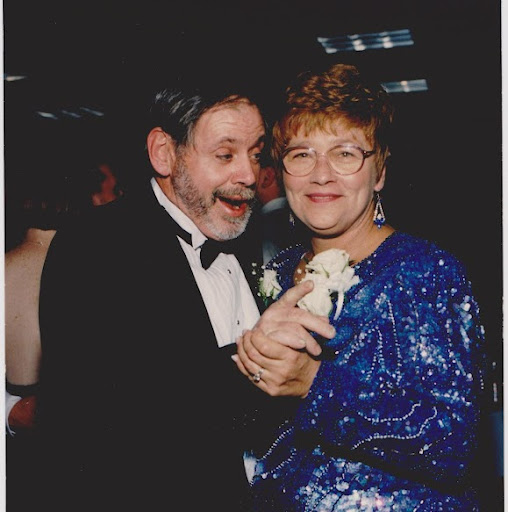 Deborah Mccauley Photo 8