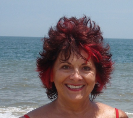 Carolyn Armstrong Photo 19