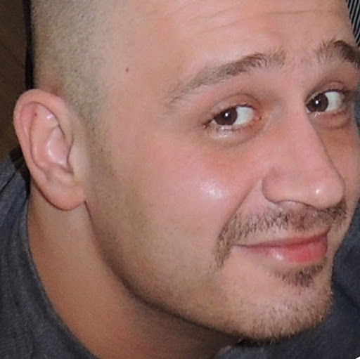 Robert Kovacs Photo 16