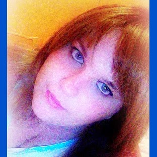 Laura Coppola Photo 12