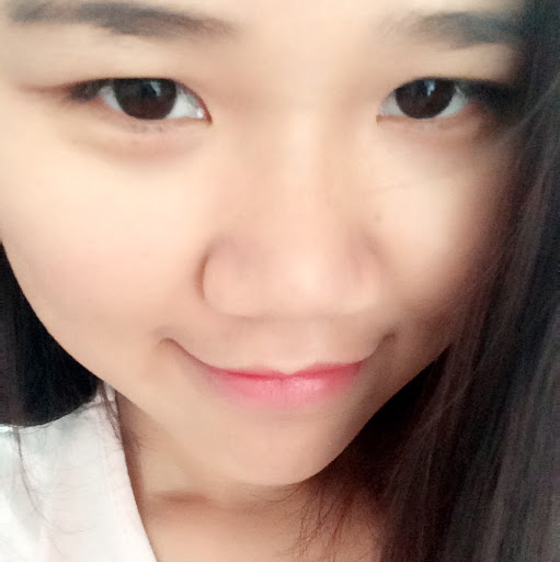 Thuy Hoang Photo 42