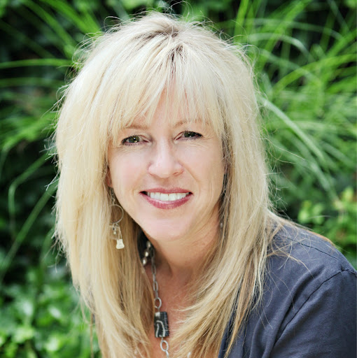 Diana Anderson Photo 28