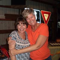Lisa Benson Photo 21