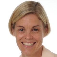 Clare Anderson Photo 13