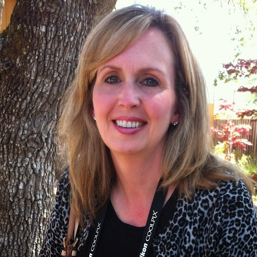 Julia Simmons Photo 24