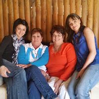 Shirley Der Photo 12