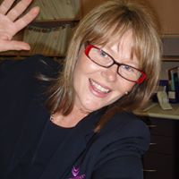 Kerrie Brown Photo 26