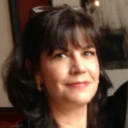 Lisa Thayer Photo 34