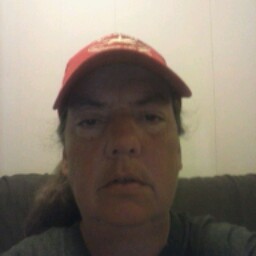 Connie Brewer Photo 15