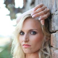 Nadine Sam Photo 5