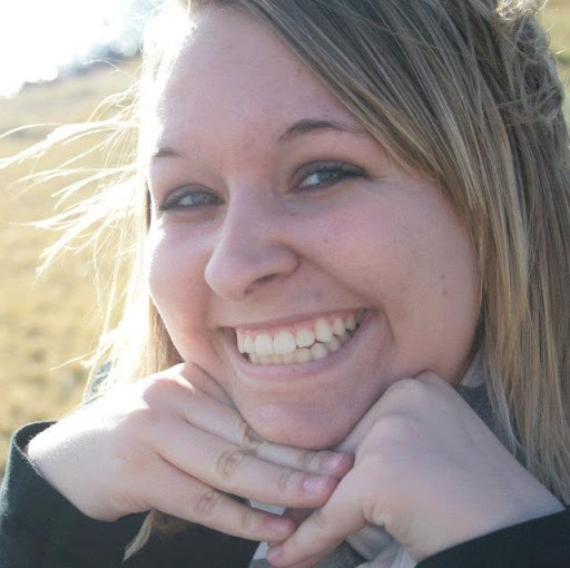 Renee Johnson Photo 16