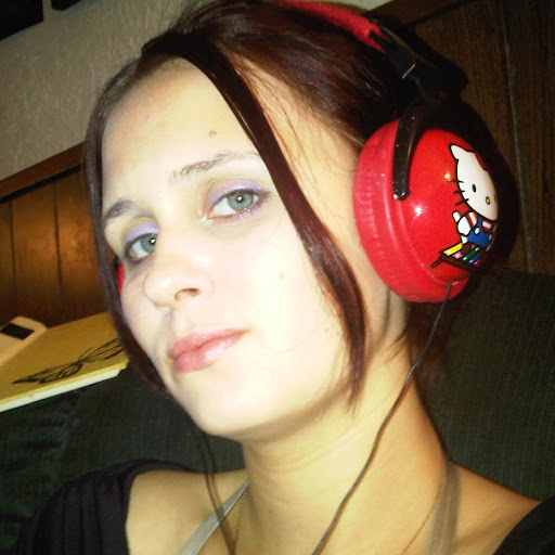 Heather Teague Photo 26