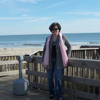 Elizabeth Gardner Photo 28