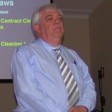 John Laws Photo 7