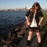 Angela Wise Photo 37