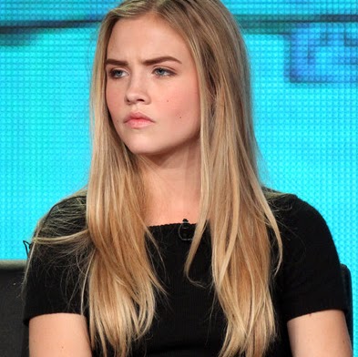 Willa Walker Photo 20
