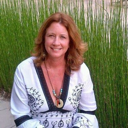Leslie Davis Photo 34