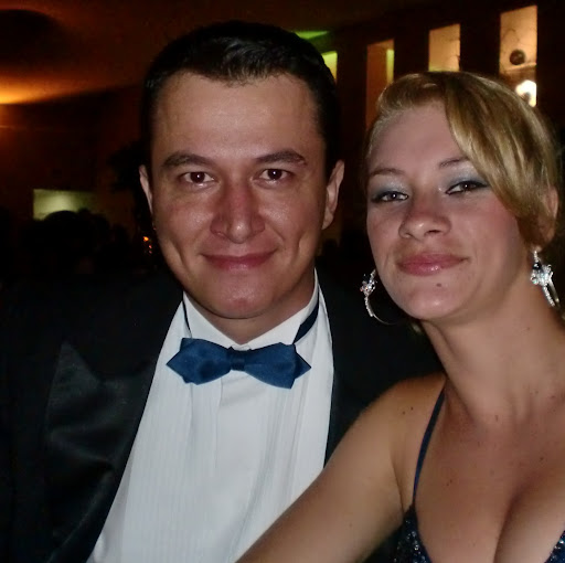 Barbara Santos Photo 4