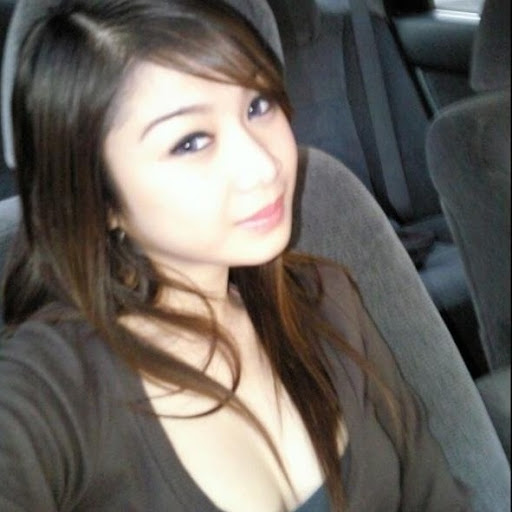 Nathalie Jones Photo 10