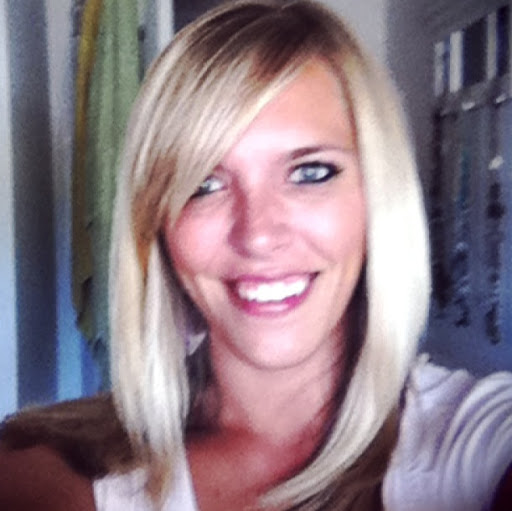 Megan Buchanan Photo 18