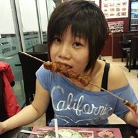 Janet Ye Photo 14