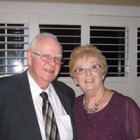 Dianne Adams Photo 33