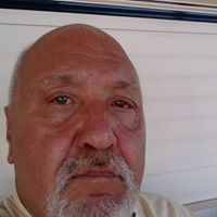 Robert Roderick Photo 12