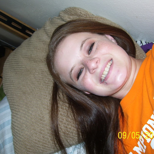 Amanda Webber Photo 22