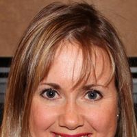 Colleen Evans Photo 27