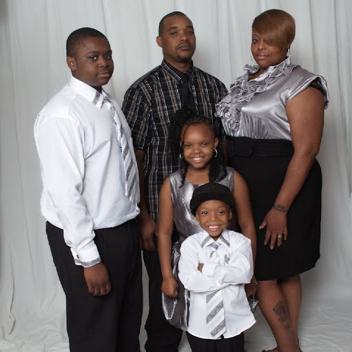 Calvin Richardson Photo 42