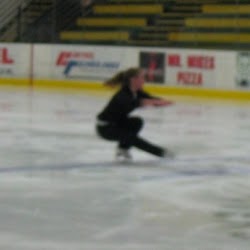 Danielle Batten Photo 19