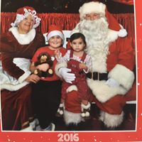Stephanie Glover Photo 33