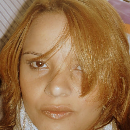 Kelly Ferreira Photo 1