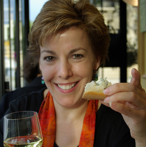 Julie Diehl Photo 15