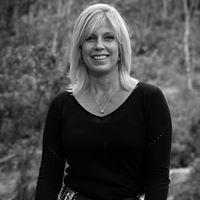 Kari Griffith Photo 6