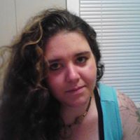 Nicole Dorris Photo 4