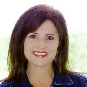 Renee Crawford Photo 37