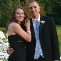 Taylor Mange Photo 6