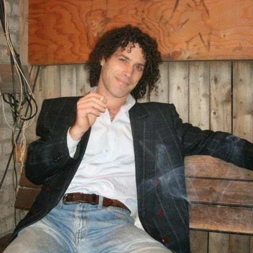 Neil Rich Photo 25