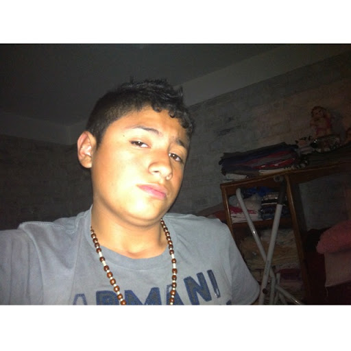 Roberto Amador Photo 38