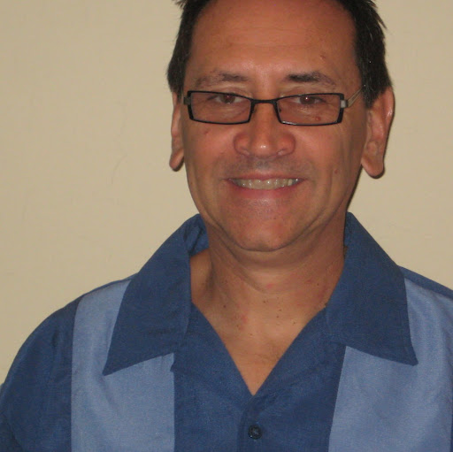 Dan Reis Photo 15