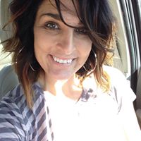 Stacey Schneider Photo 32